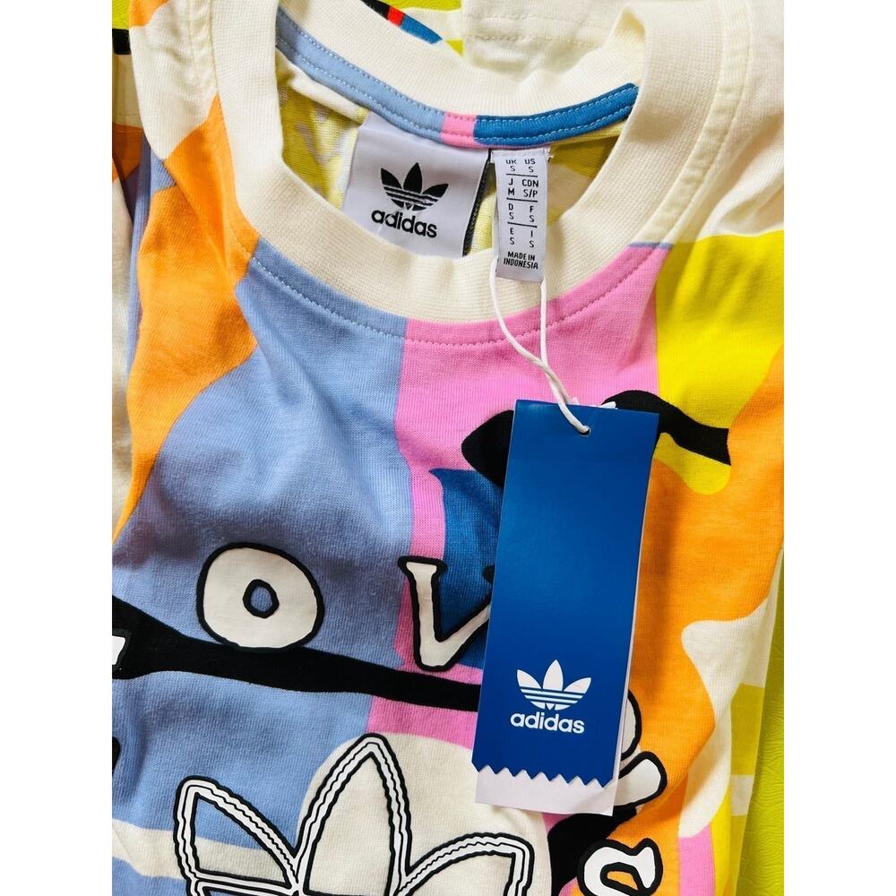 NWT❤️Adidas Unisex’s Love Unites All Over Print Tee sz-S - Picture 3 of 5